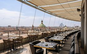 Hotel The Square Milano Duomo - Preferred Hotels & Resorts